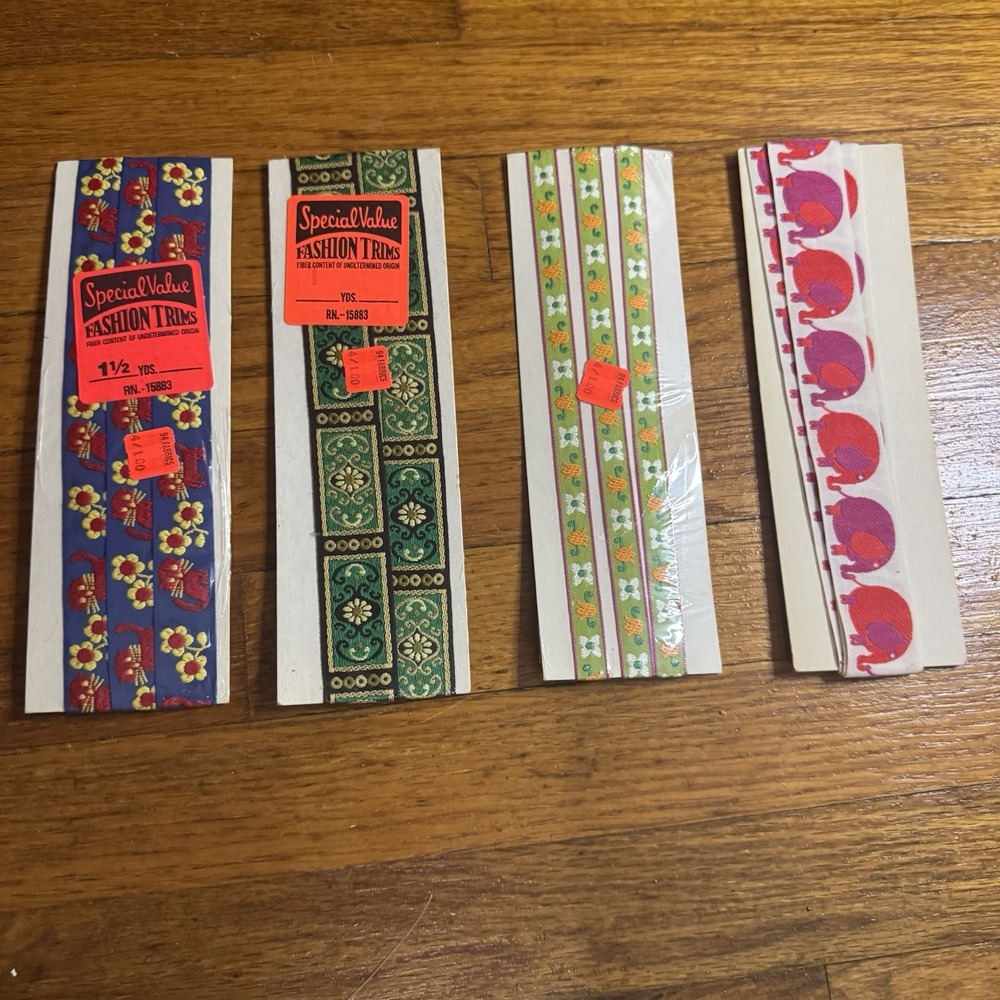 Lot of floral Jacquard Trim/Ribbon - Vintage floral retro trim NOS